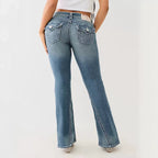 Kaia - Classic Flare Jeans