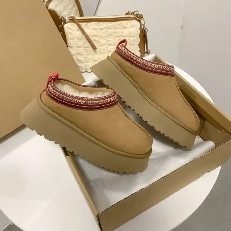 Sasha - Plush Mini Snow Boot