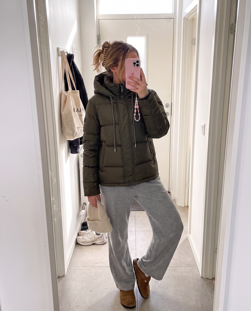 Olive Viral Puffer Jacket